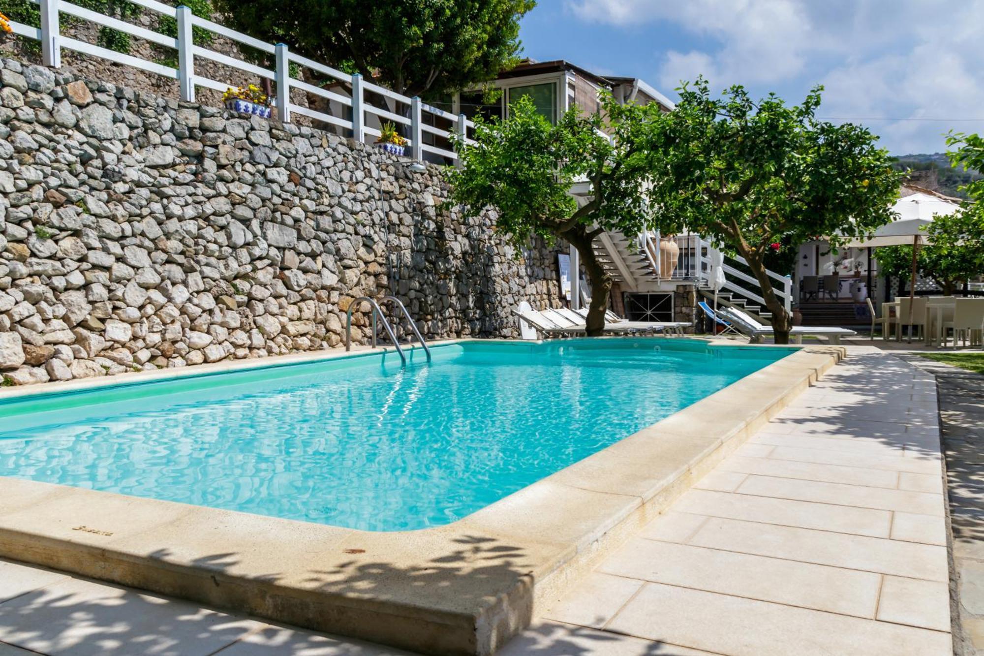 Villarena Relais Nerano Buitenkant foto
